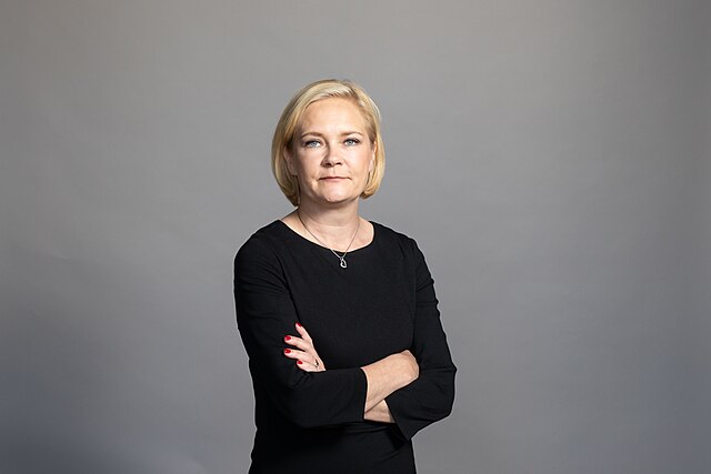 Inrikesminister Rantanen: Regeringen öppen för att skicka flyktingar till tredjeländer